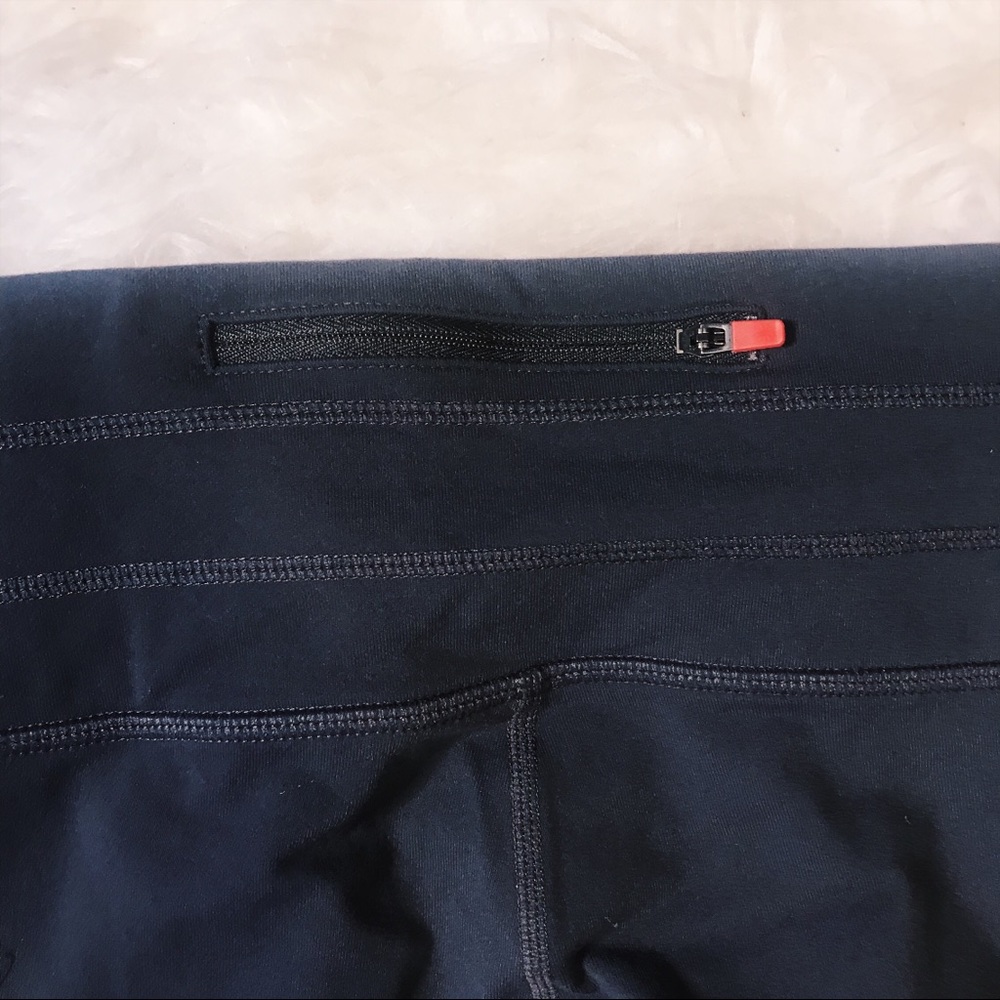 Athleta Gray Cropped Leggings - Picture 7 of 8